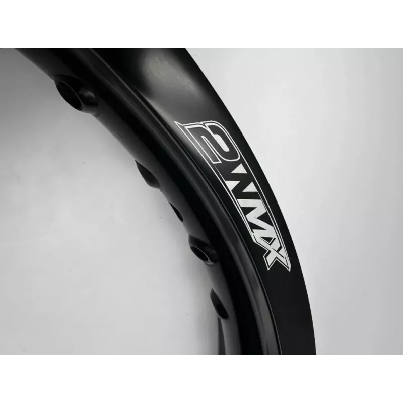 jantes arriere 2WMX noir 215 x 18 36 trous