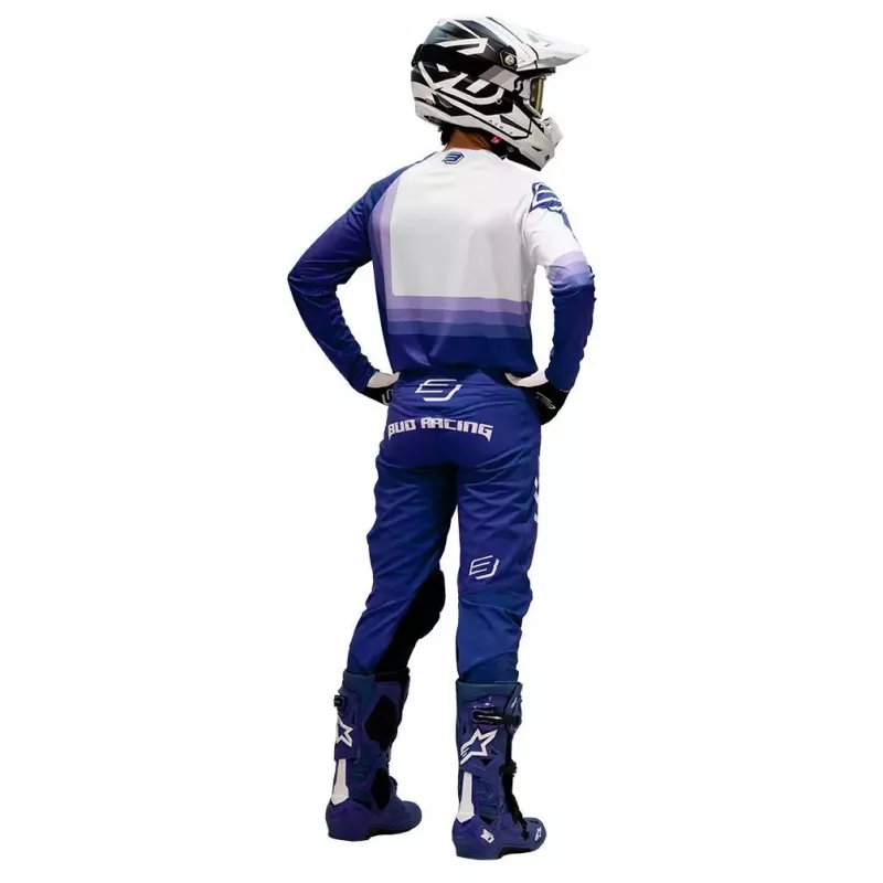 Tenue Bud 95' violet blanc Tenue Bud 95' violet blanc