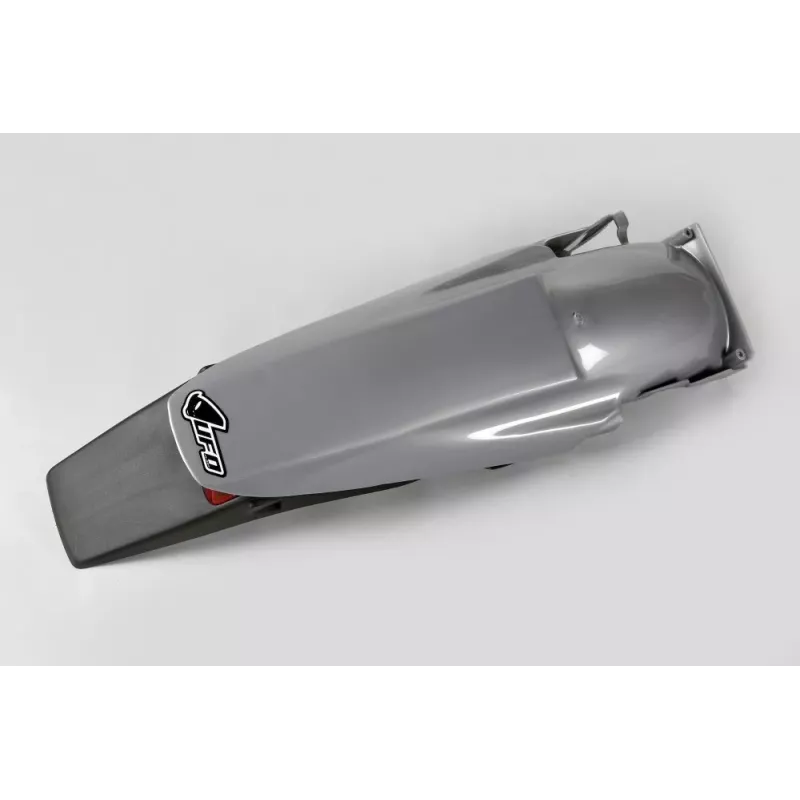 Garde boue arrière avec bavette et feu stop UFO 125 à 620 EXC 98-03