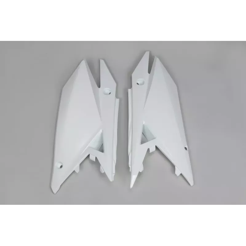 Plaque latéral UFO 250 et 450 RMZ 18 à 23