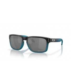 Lunettes de soleil OAKLEY...