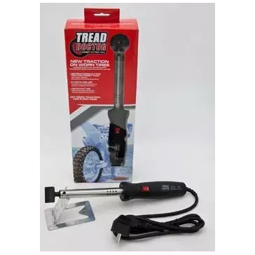Tread Doctor – Outil de découpe pneu motocross et enduro