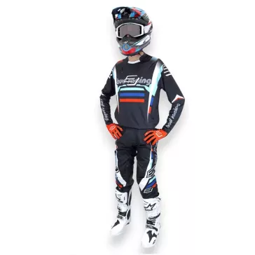 TENUE BUD racing Champion's Noir Bleu Rouge 2026