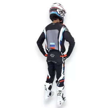 TENUE BUD racing Champion's Noir Bleu Rouge 2026