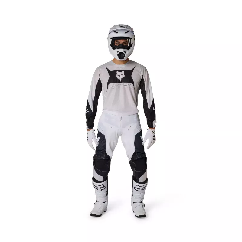Tenue Fox 180 Air Taper Blanc / Noir 2026