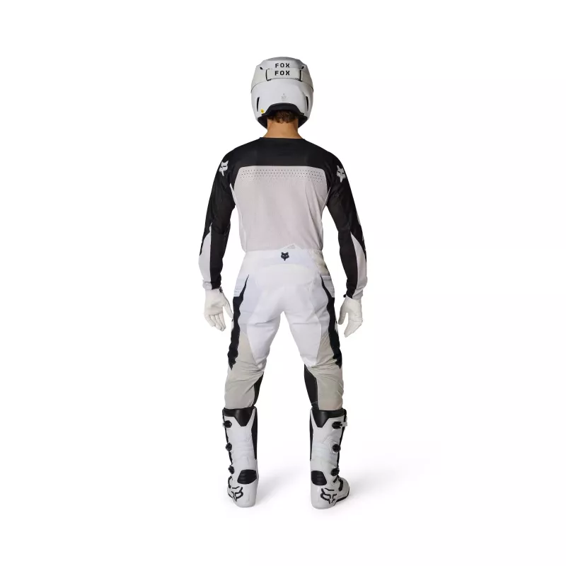 Tenue Fox 180 Air Taper Blanc / Noir 2026