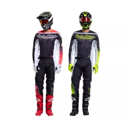 Tenue TROY LEE DESIGNS GP Pro Stagger 2027