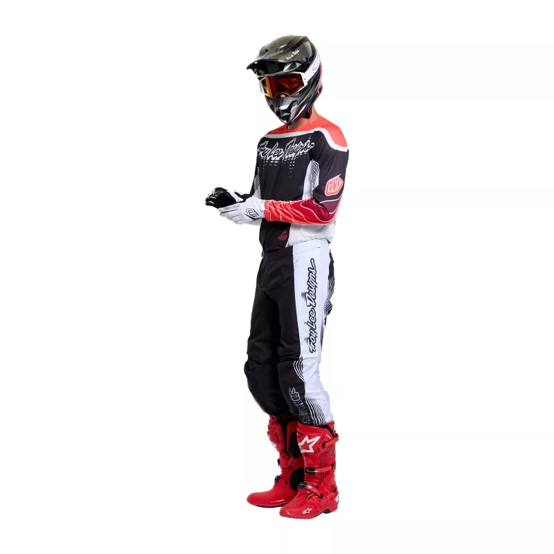 Tenue TROY LEE DESIGNS GP Pro Stagger 2027