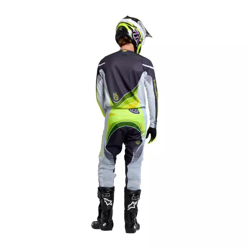 Tenue TROY LEE DESIGNS GP Pro Stagger 2027