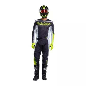 Tenue TROY LEE DESIGNS GP Pro Stagger 2027