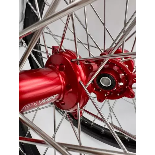 paire de roues supermotard 2WMX BETA RR 13-24 rouge noir