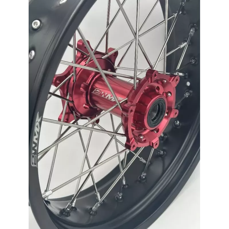 paire de roues supermotard 2WMX BETA RR 13-24 rouge noir
