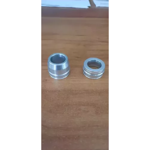 entretoises avant TALON pour 125/250 YZ 08-23 (ancienne generation moyeu)
